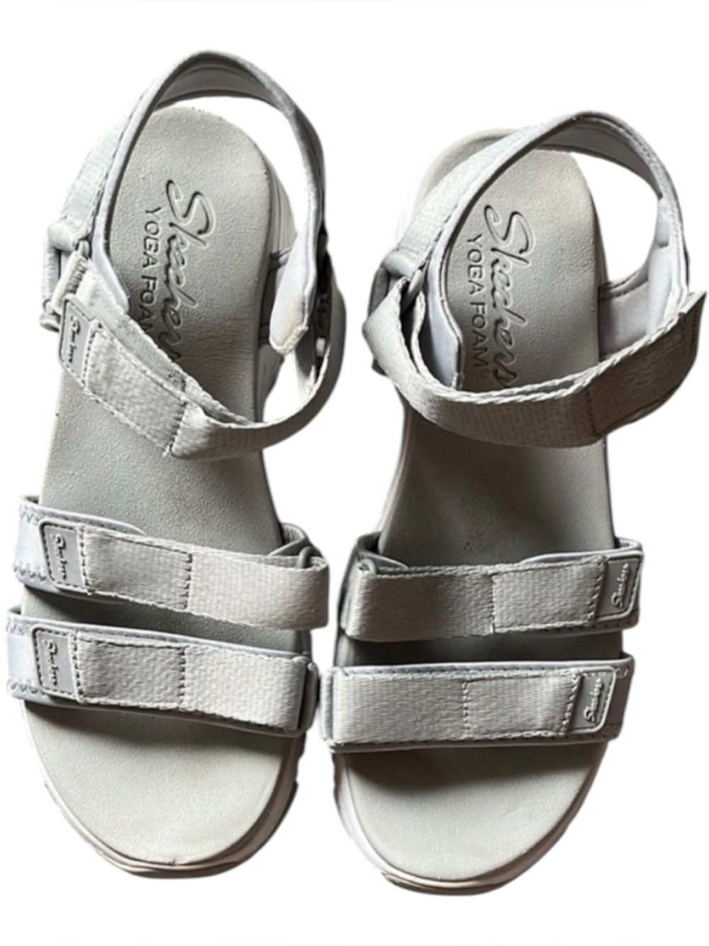 Skechers Grey   Athletic Shoes Comfortable Supportive Design - Picture 2 of 5